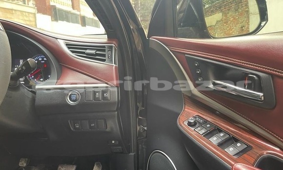 Buy Used 2017 Toyota Harrier in Dhaka, Dhaka Buy Used 2017 Toyota Harrier in Dhaka, Dhaka