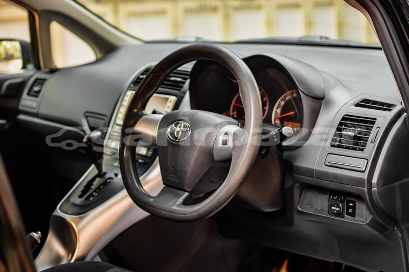 Big with watermark toyota auris dhaka dhaka 4685