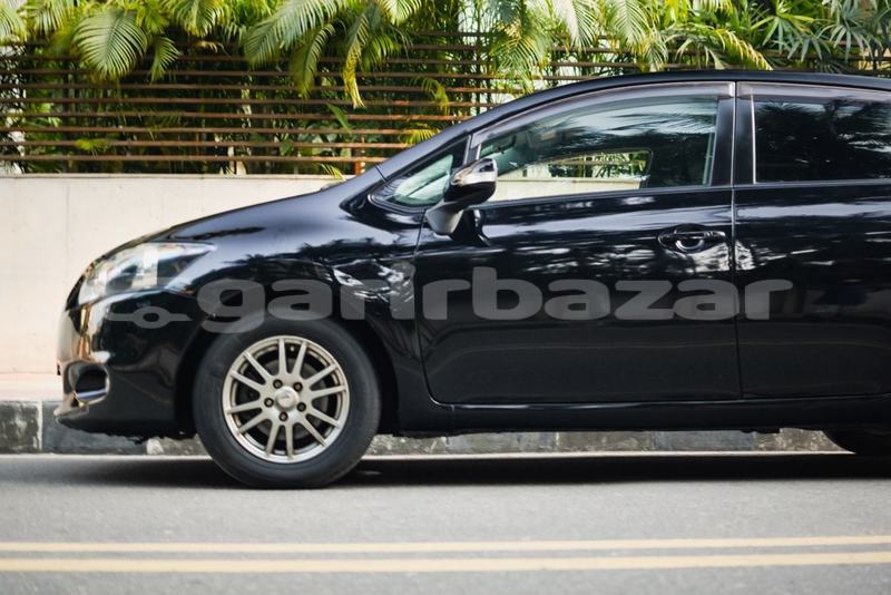 Big with watermark toyota auris dhaka dhaka 4685