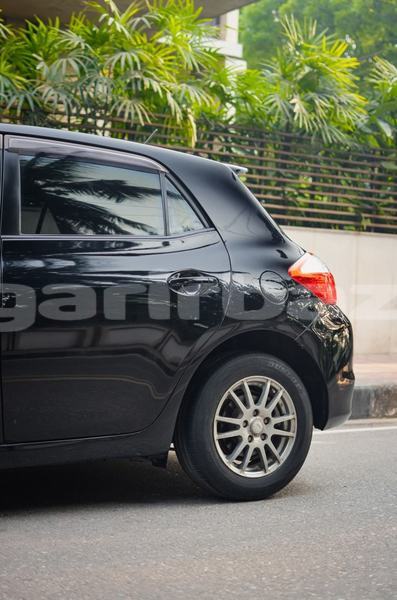 Big with watermark toyota auris dhaka dhaka 4685