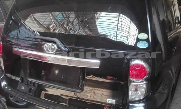 Buy Used 2013 Toyota 4Runner in Dhaka, Dhaka Buy Used 2013 Toyota 4Runner in Dhaka, Dhaka