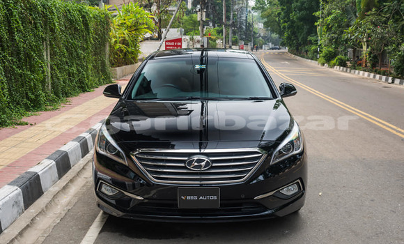 Buy Used 2016 Hyundai Sonata in Dhaka, Dhaka Buy Used 2016 Hyundai Sonata in Dhaka, Dhaka