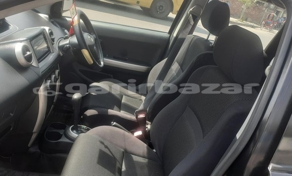 Buy Used 2004 Toyota IST in Dhaka, Dhaka Buy Used 2004 Toyota IST in Dhaka, Dhaka