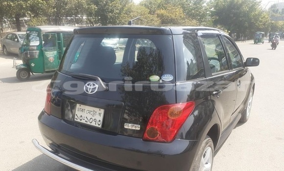 Buy Used 2004 Toyota IST in Dhaka, Dhaka Buy Used 2004 Toyota IST in Dhaka, Dhaka