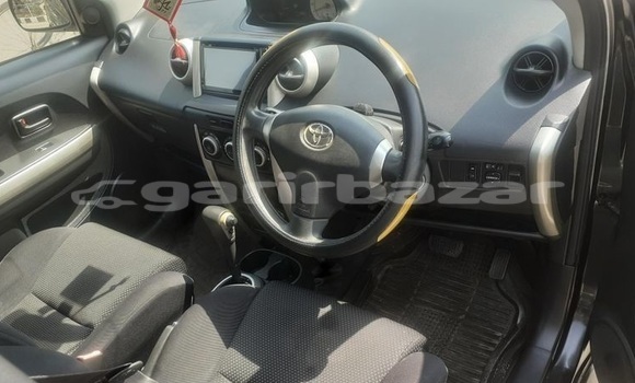 Buy Used 2004 Toyota IST in Dhaka, Dhaka Buy Used 2004 Toyota IST in Dhaka, Dhaka