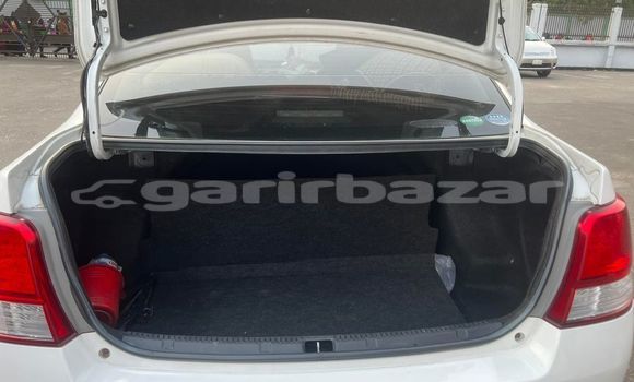 কেনা ব্যবহৃত Toyota Axio White গাড়ী মধ্যে ঢাকা মধ্যে Dhaka কেনা ব্যবহৃত Toyota Axio White গাড়ী মধ্যে ঢাকা মধ্যে Dhaka