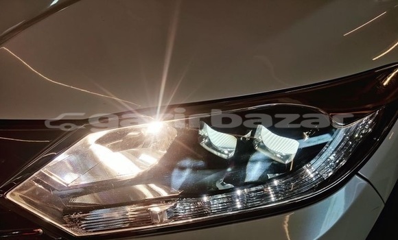 Buy Used 2016 Honda Vezel in Dhaka, Dhaka Buy Used 2016 Honda Vezel in Dhaka, Dhaka