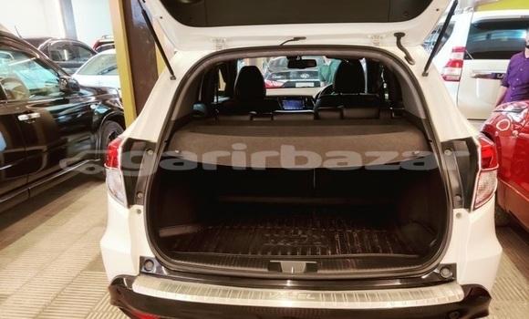 Buy Used 2016 Honda Vezel in Dhaka, Dhaka Buy Used 2016 Honda Vezel in Dhaka, Dhaka