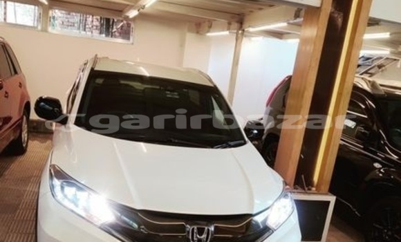 Buy Used 2016 Honda Vezel in Dhaka, Dhaka Buy Used 2016 Honda Vezel in Dhaka, Dhaka