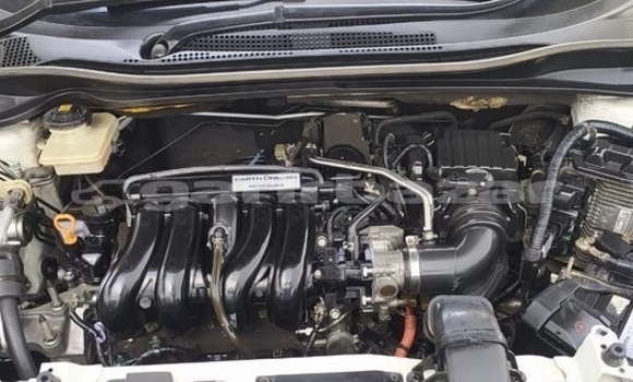 Buy Used 2016 Honda Vezel in Dhaka, Dhaka Buy Used 2016 Honda Vezel in Dhaka, Dhaka