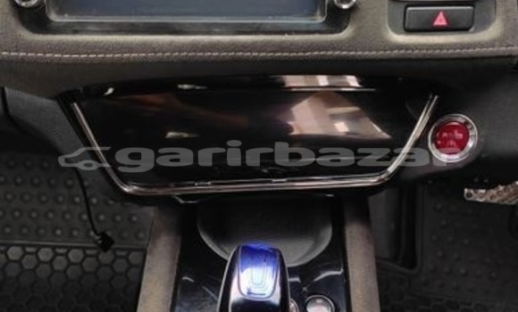 Buy Used 2016 Honda Vezel in Dhaka, Dhaka Buy Used 2016 Honda Vezel in Dhaka, Dhaka