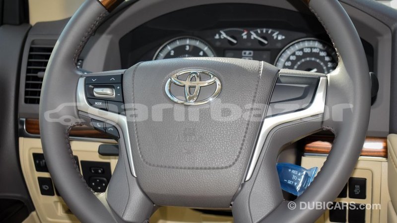 Big with watermark 4a15b415 f049 4cfc 8406 e1e511757448