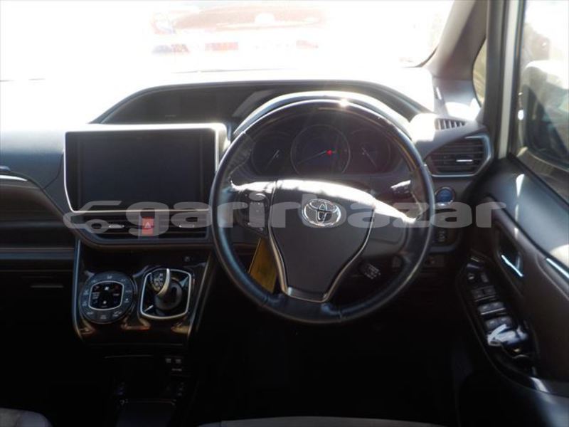 Big with watermark toyota esquire dhaka dhaka 4768