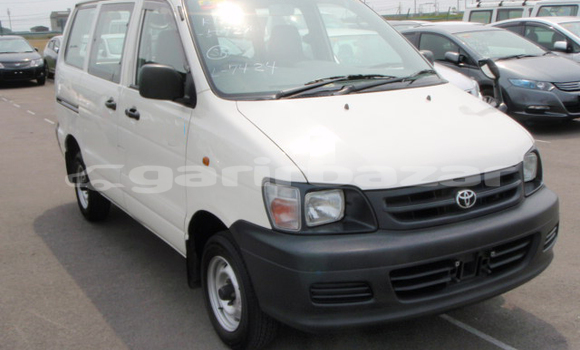 Buy Used Toyota Noah in Dhaka, Dhaka Buy Used Toyota Noah in Dhaka, Dhaka