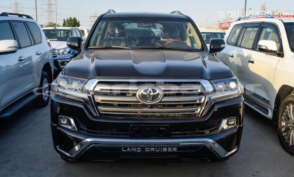 Buy Import 2015 Toyota Land Cruiser in Import - Dubai, Bandarban Buy Import 2015 Toyota Land Cruiser in Import - Dubai, Bandarban
