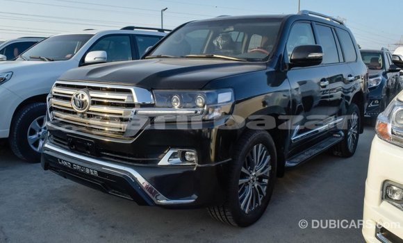 Buy Import 2015 Toyota Land Cruiser in Import - Dubai, Bandarban Buy Import 2015 Toyota Land Cruiser in Import - Dubai, Bandarban