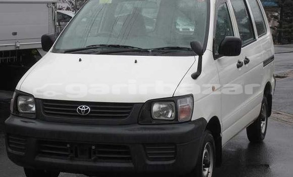Buy Used Toyota Noah in Dhaka, Dhaka Buy Used Toyota Noah in Dhaka, Dhaka