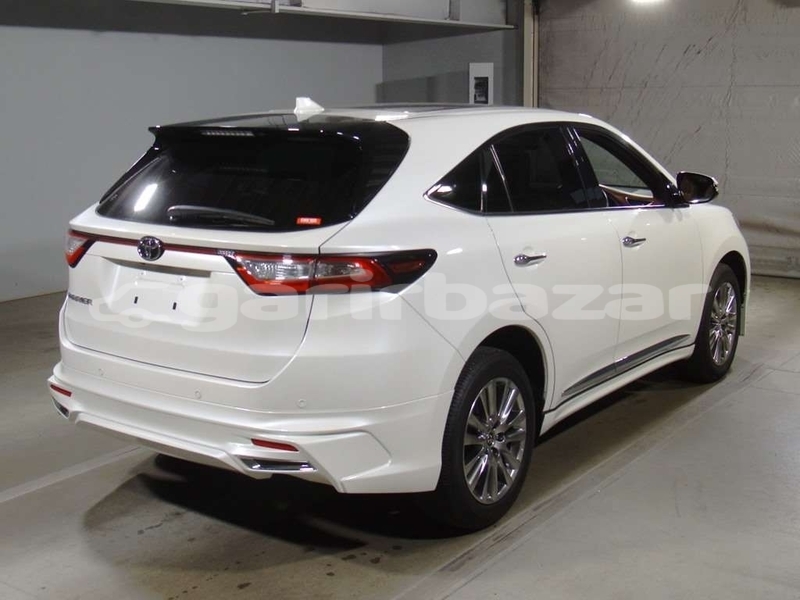 Big with watermark toyota harrier dhaka dhaka 4783