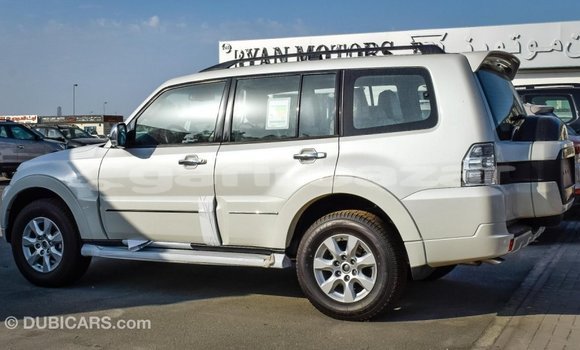 Buy Import 2018 Mitsubishi Pajero in Import - Dubai, Bandarban Buy Import 2018 Mitsubishi Pajero in Import - Dubai, Bandarban