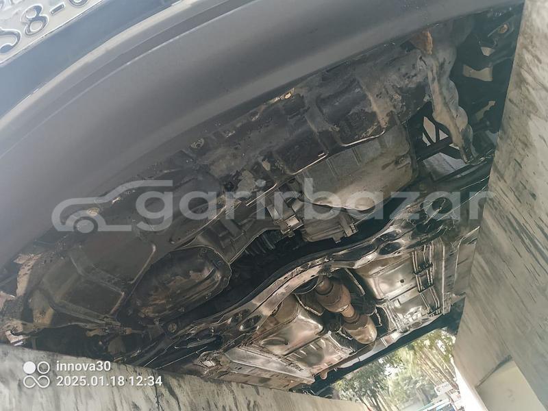 Big with watermark toyota ist dhaka dhaka 42186