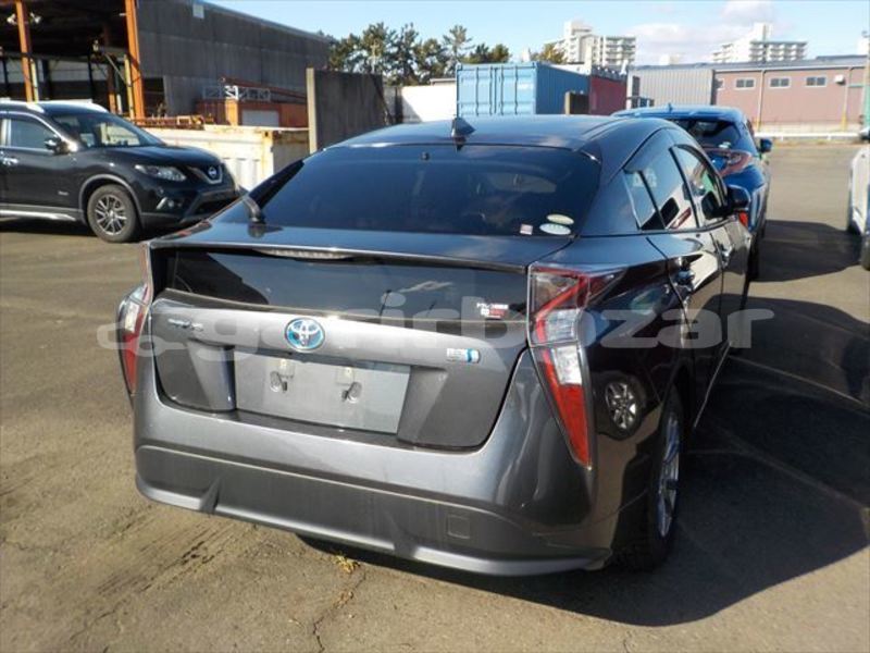 Big with watermark toyota prius dhaka dhaka 4837