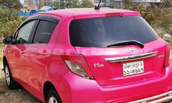 Buy Used 2011 Toyota Vitz in Dhaka, Dhaka Buy Used 2011 Toyota Vitz in Dhaka, Dhaka