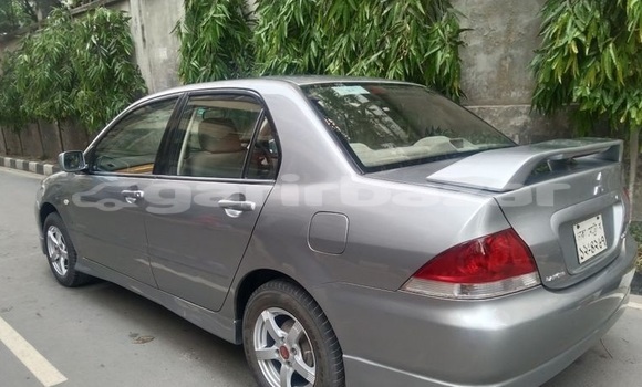 Buy Used 2006 Mitsubishi Lancer in Dhaka, Dhaka Buy Used 2006 Mitsubishi Lancer in Dhaka, Dhaka
