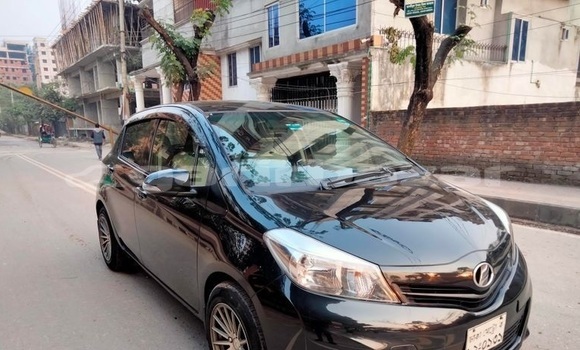 কেনা ব্যবহৃত Toyota Vitz Black গাড়ী মধ্যে ঢাকা মধ্যে Dhaka কেনা ব্যবহৃত Toyota Vitz Black গাড়ী মধ্যে ঢাকা মধ্যে Dhaka