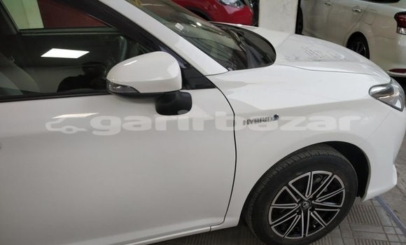 কেনা ব্যবহৃত Toyota Axio White গাড়ী মধ্যে ঢাকা মধ্যে Dhaka কেনা ব্যবহৃত Toyota Axio White গাড়ী মধ্যে ঢাকা মধ্যে Dhaka