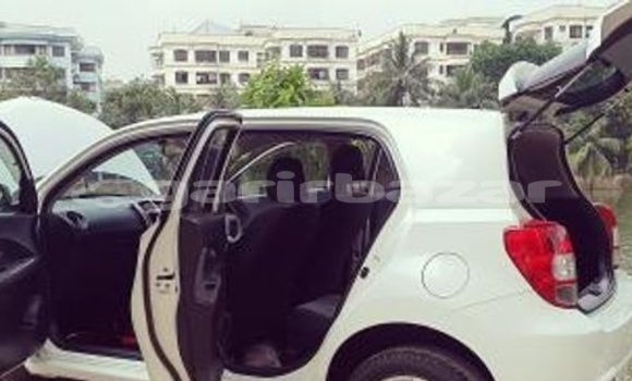 Buy Used 2011 Toyota IST in Dhaka, Dhaka Buy Used 2011 Toyota IST in Dhaka, Dhaka