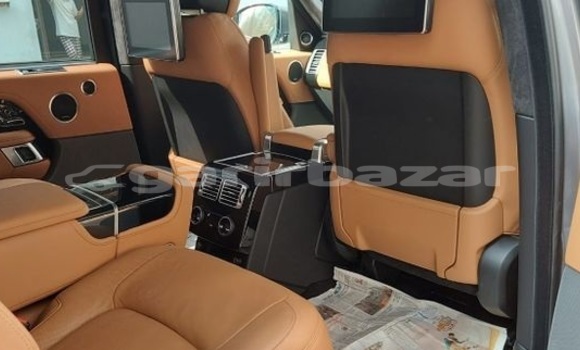 Buy Used 2019 Range Rover Range Rover in Dhaka, Dhaka Buy Used 2019 Range Rover Range Rover in Dhaka, Dhaka