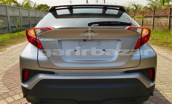 Buy Used 2016 Toyota CH-R in Dhaka, Dhaka Buy Used 2016 Toyota CH-R in Dhaka, Dhaka