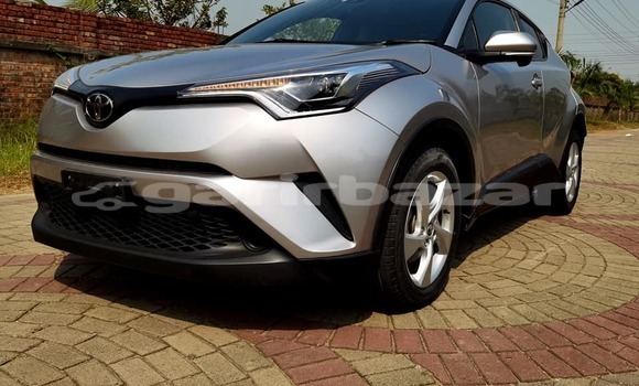 Buy Used 2016 Toyota CH-R in Dhaka, Dhaka Buy Used 2016 Toyota CH-R in Dhaka, Dhaka