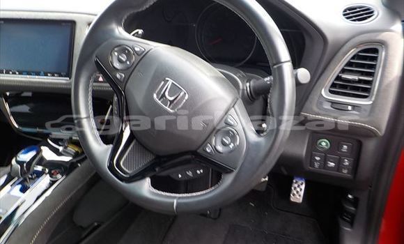 Buy Import 2017 Honda Vezel in Dhaka, Dhaka Buy Import 2017 Honda Vezel in Dhaka, Dhaka