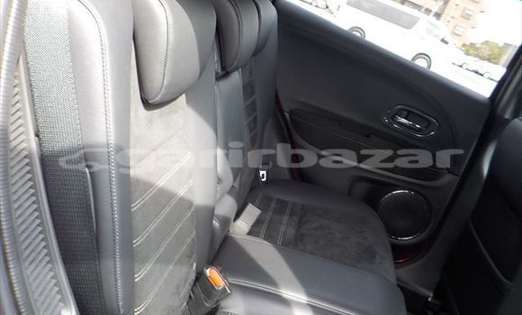 Buy Import 2017 Honda Vezel in Dhaka, Dhaka Buy Import 2017 Honda Vezel in Dhaka, Dhaka