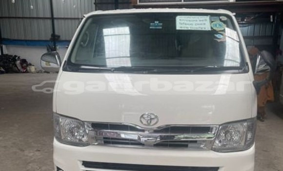 Buy Used 2006 Toyota Hiace in Dhaka, Dhaka Buy Used 2006 Toyota Hiace in Dhaka, Dhaka