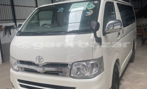 Buy Used 2006 Toyota Hiace in Dhaka, Dhaka Buy Used 2006 Toyota Hiace in Dhaka, Dhaka