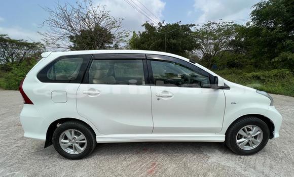 কেনা ব্যবহৃত Toyota Avanza White গাড়ী মধ্যে ঢাকা মধ্যে Dhaka কেনা ব্যবহৃত Toyota Avanza White গাড়ী মধ্যে ঢাকা মধ্যে Dhaka