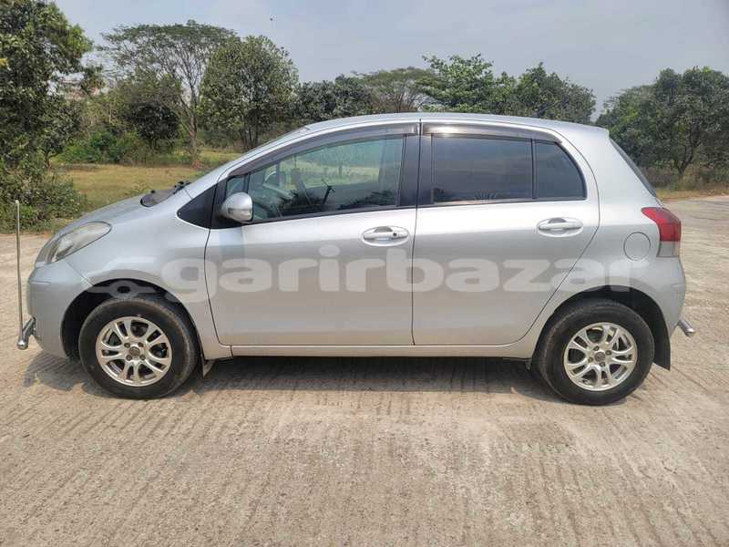 Big with watermark toyota vitz dhaka dhaka 4903