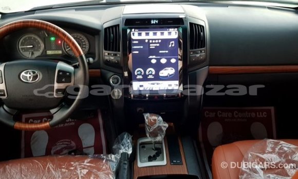 Buy Import 2011 Toyota Land Cruiser in Import - Dubai, Bandarban Buy Import 2011 Toyota Land Cruiser in Import - Dubai, Bandarban