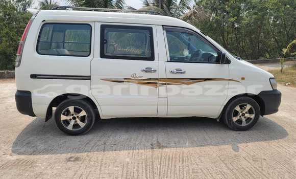 কেনা ব্যবহৃত Toyota Noah White গাড়ী মধ্যে ঢাকা মধ্যে Dhaka কেনা ব্যবহৃত Toyota Noah White গাড়ী মধ্যে ঢাকা মধ্যে Dhaka
