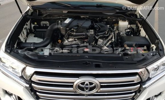 Buy Import 2011 Toyota Land Cruiser in Import - Dubai, Bandarban Buy Import 2011 Toyota Land Cruiser in Import - Dubai, Bandarban