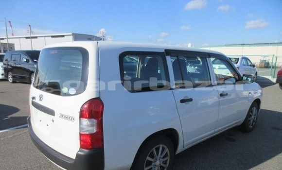 Buy Import 2017 Toyota Succeed in Dhaka, Dhaka Buy Import 2017 Toyota Succeed in Dhaka, Dhaka