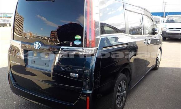 কেনা আমদানি Toyota Esquire Blue গাড়ী মধ্যে ঢাকা মধ্যে Dhaka কেনা আমদানি Toyota Esquire Blue গাড়ী মধ্যে ঢাকা মধ্যে Dhaka