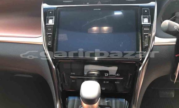 কেনা আমদানি Toyota Harrier White গাড়ী মধ্যে ঢাকা মধ্যে Dhaka কেনা আমদানি Toyota Harrier White গাড়ী মধ্যে ঢাকা মধ্যে Dhaka