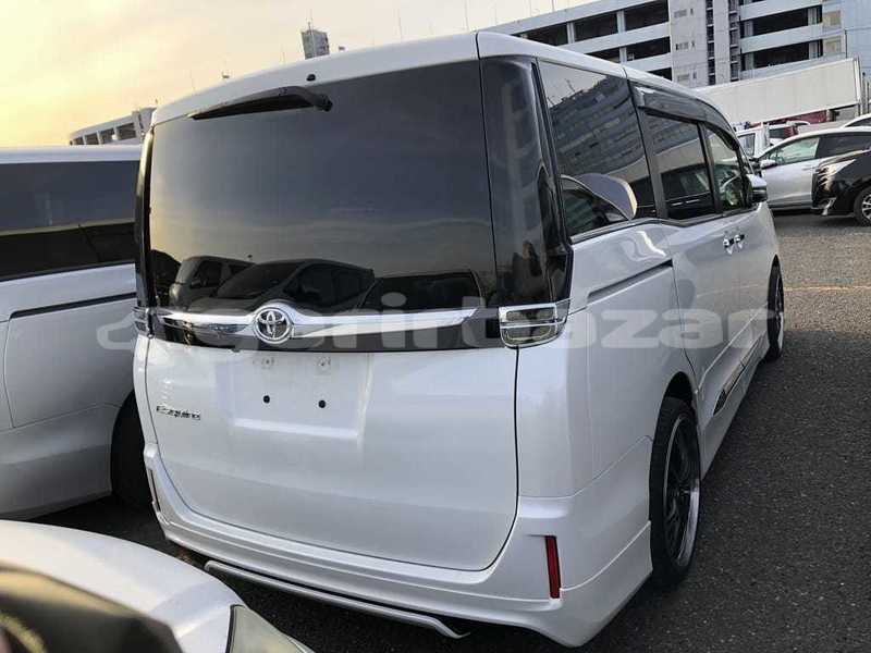 Big with watermark toyota esquire dhaka dhaka 4920