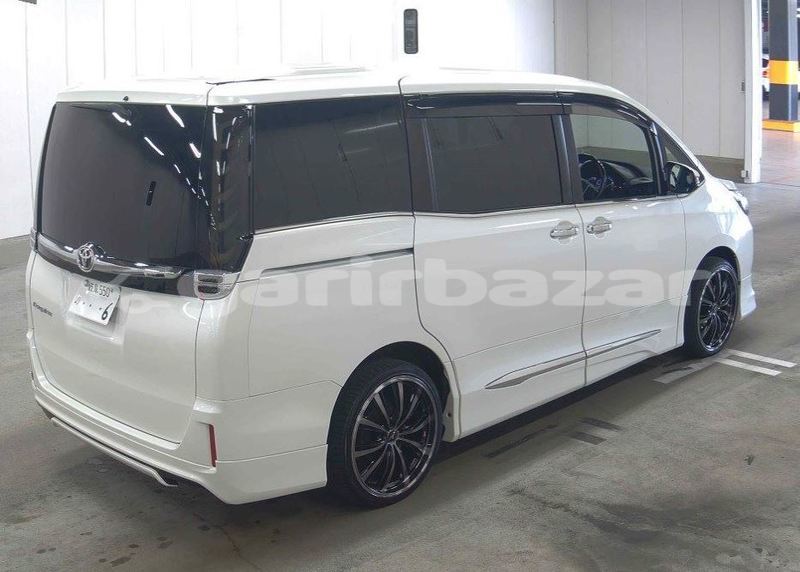 Big with watermark toyota esquire dhaka dhaka 4920