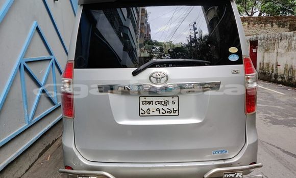 কেনা ব্যবহৃত Toyota Noah Silver গাড়ী মধ্যে ঢাকা মধ্যে Dhaka কেনা ব্যবহৃত Toyota Noah Silver গাড়ী মধ্যে ঢাকা মধ্যে Dhaka