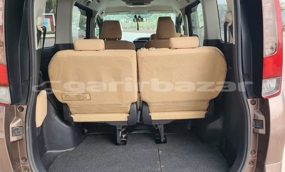 Buy Used 2014 Toyota Esquire in Dhaka, Dhaka Buy Used 2014 Toyota Esquire in Dhaka, Dhaka