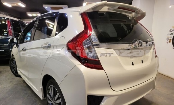 Buy Import 2016 Honda Fit in Dhaka, Dhaka Buy Import 2016 Honda Fit in Dhaka, Dhaka